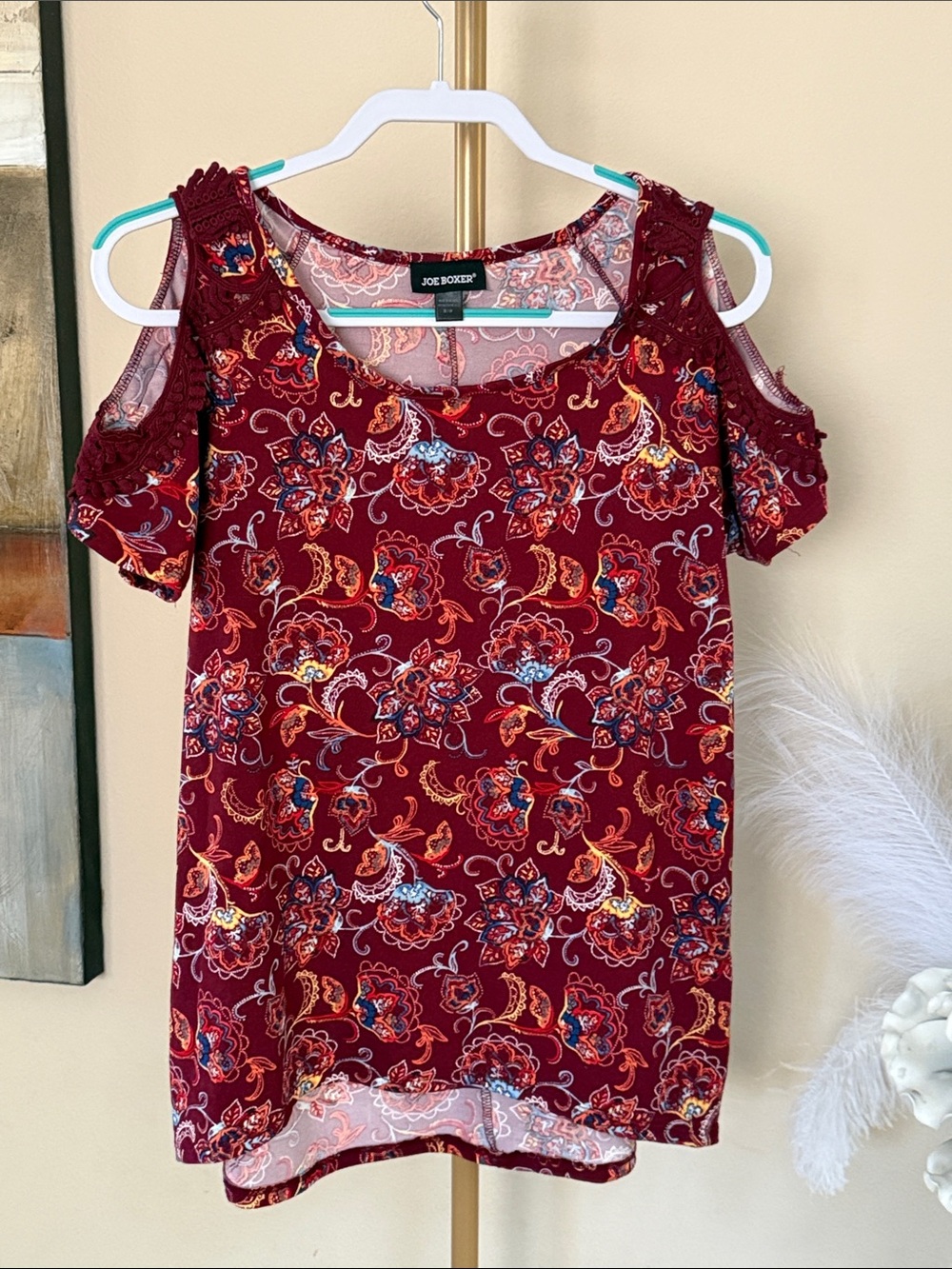 Joe Boxer Maroon Floral Cold-Shoulder Tunic